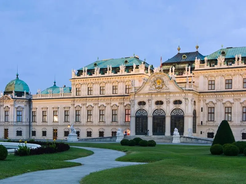 Grand Belvedere Mansion