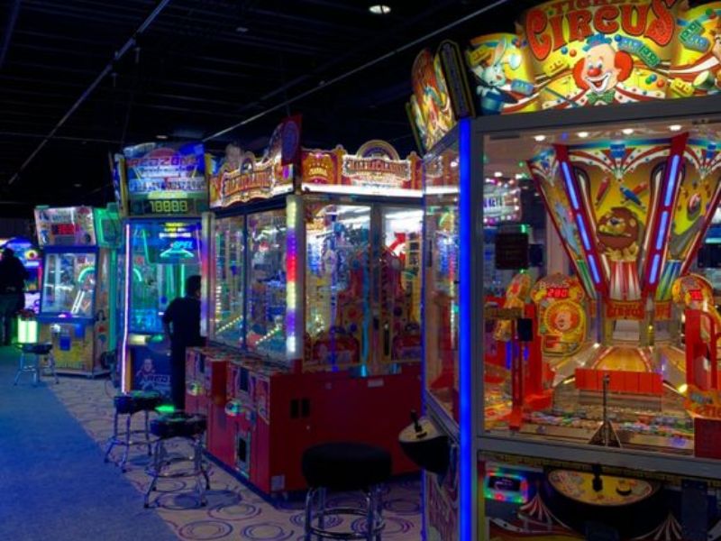 Experience adventurous arcade games at Mountasia Family Fun Center