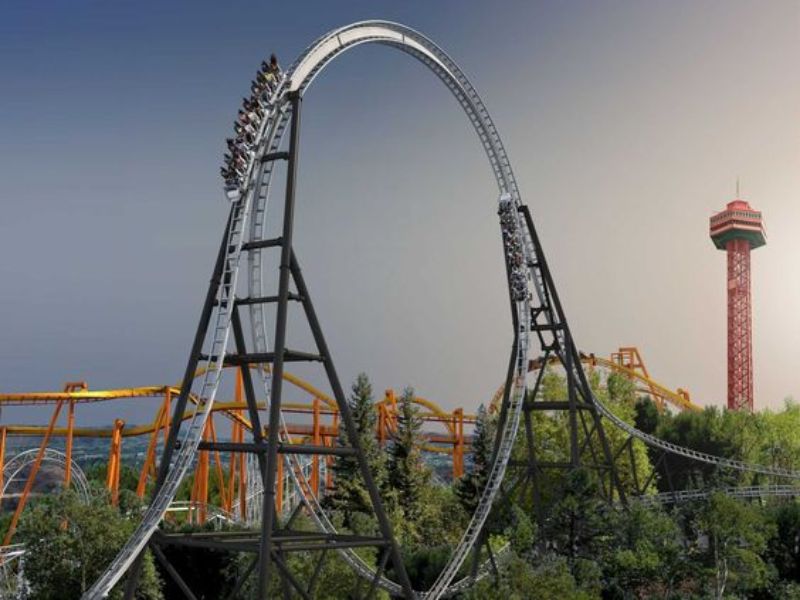 Go through twists and turns at Full Throttle