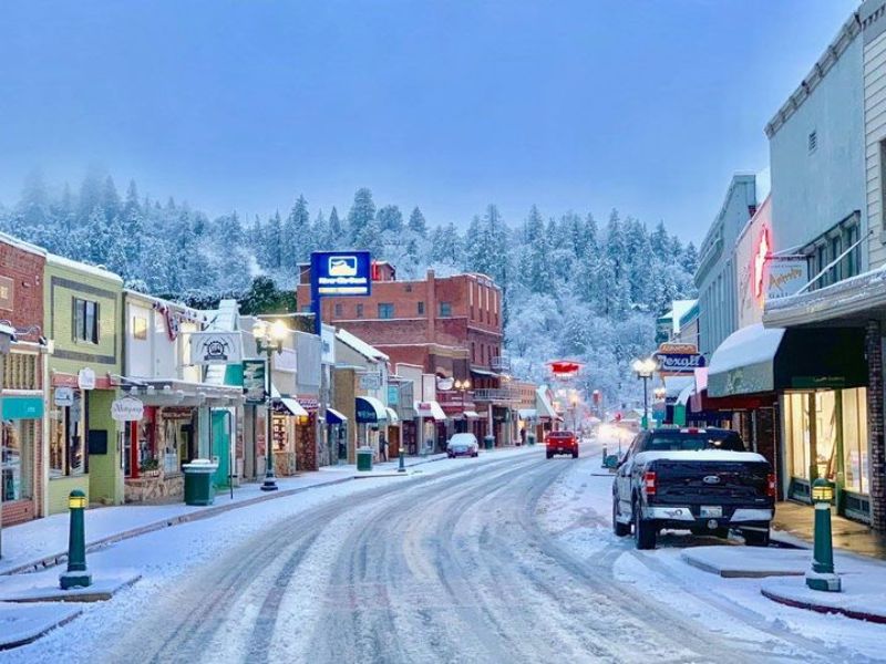 Snow In Placerville