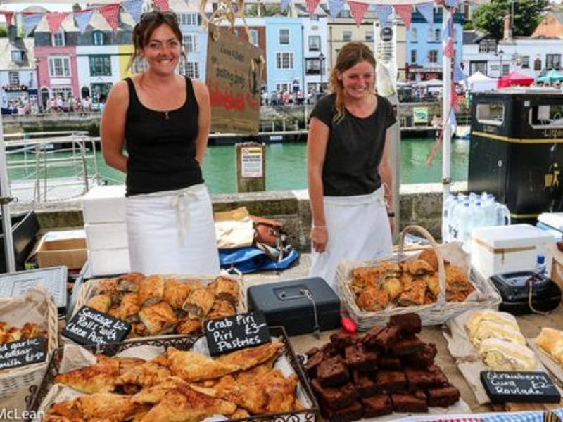Attend the Westport Seafood Festival