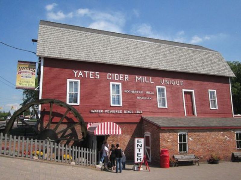 Rochester Yates Cider Mill