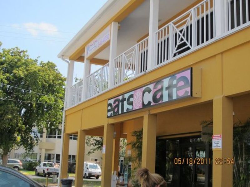 Eats Cafe Legendz Bar