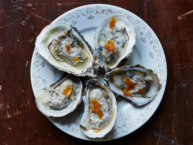 Let the Oyster melt in your mouth at Oyster Club 