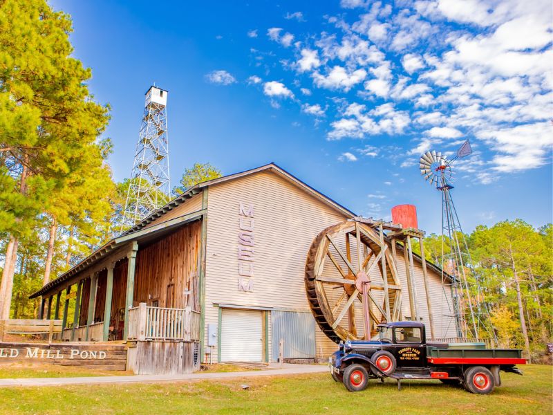 Old Mill Pond Museum