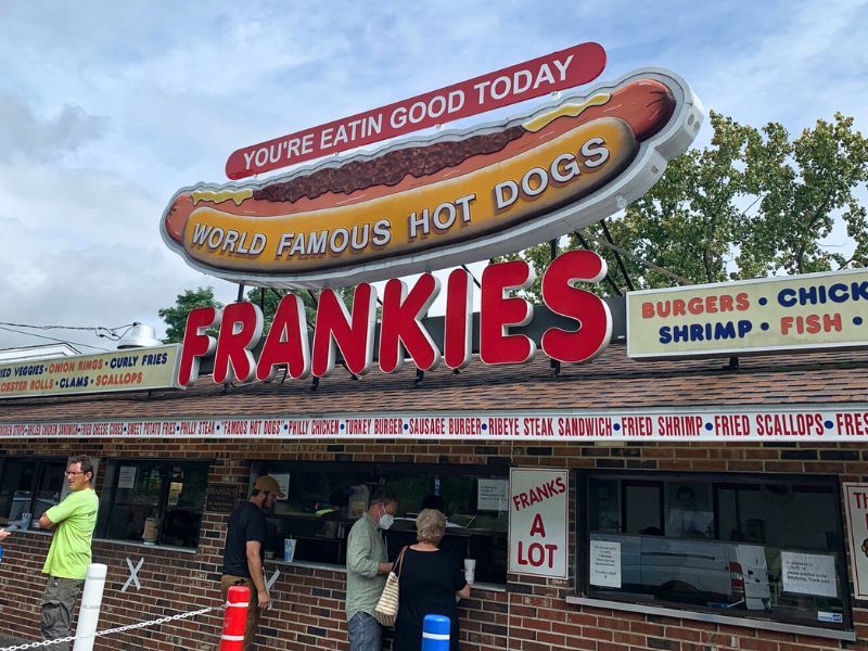 Order famous hot dogs from Frankie's Family Restaurant