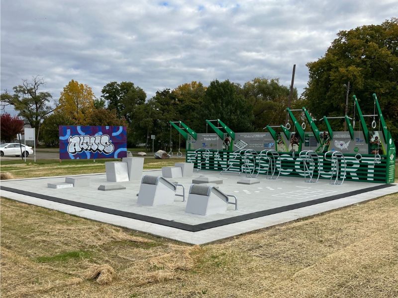 Witness open air gym at Cove Outlook Park