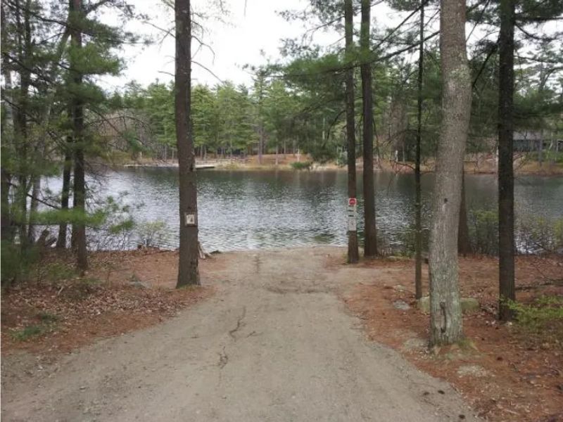 Explore Trails at the Naticook Lake Trail