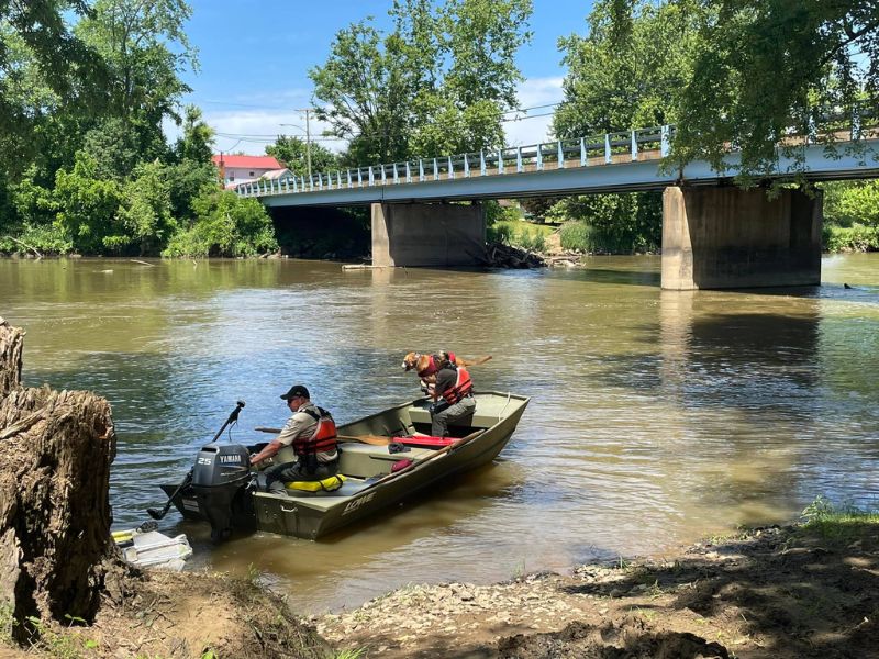 Explore the Tuscarawas River