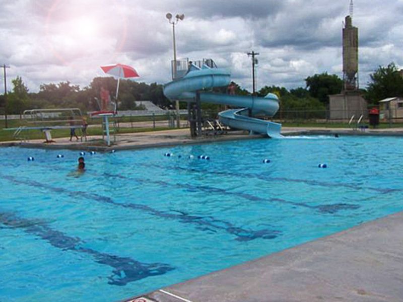 Take a Quick Swim at Sonora City Pool