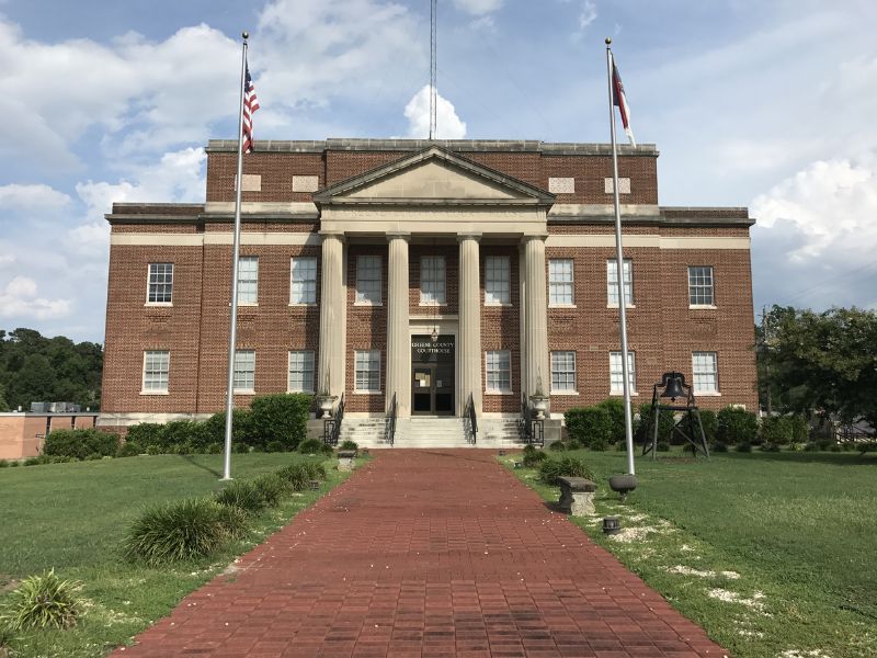 Visit the Historic Greene County Courthouse