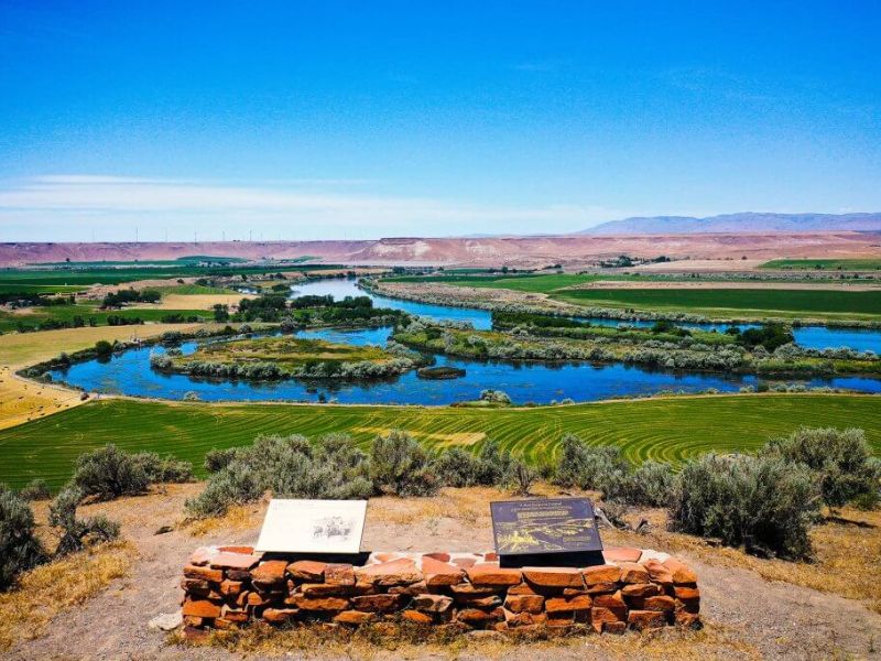 Visit the Main Oregon Trail Back Country Byway