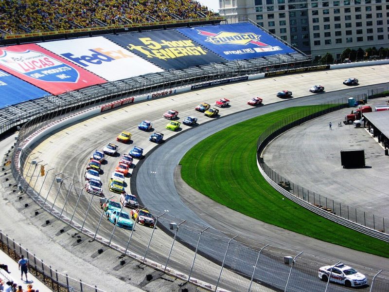 Go To The Dover Motor Speedway