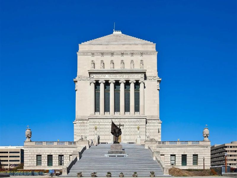 Experience the Indiana War Memorial