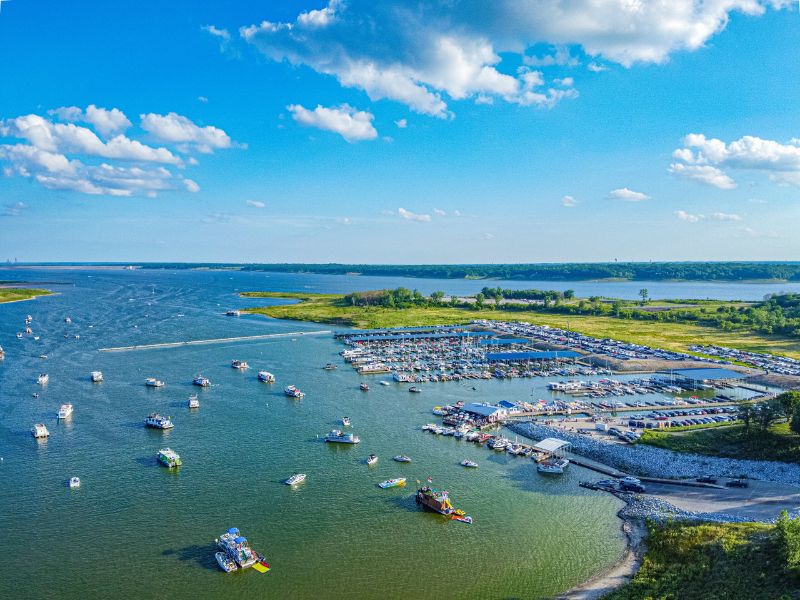 Relax at Saylorville Lake