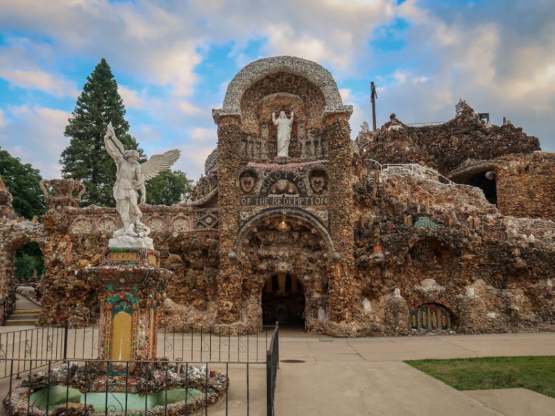 Tour the Shrine of Grotto of the Redemption