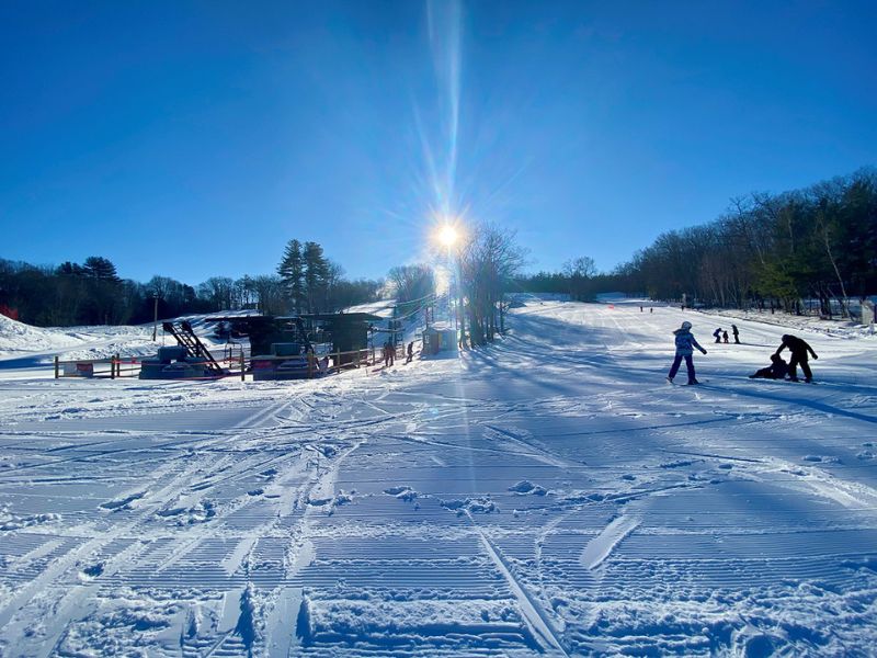 Enjoy Skiing At McIntyre Ski Area (Manchester) - Recreation Area