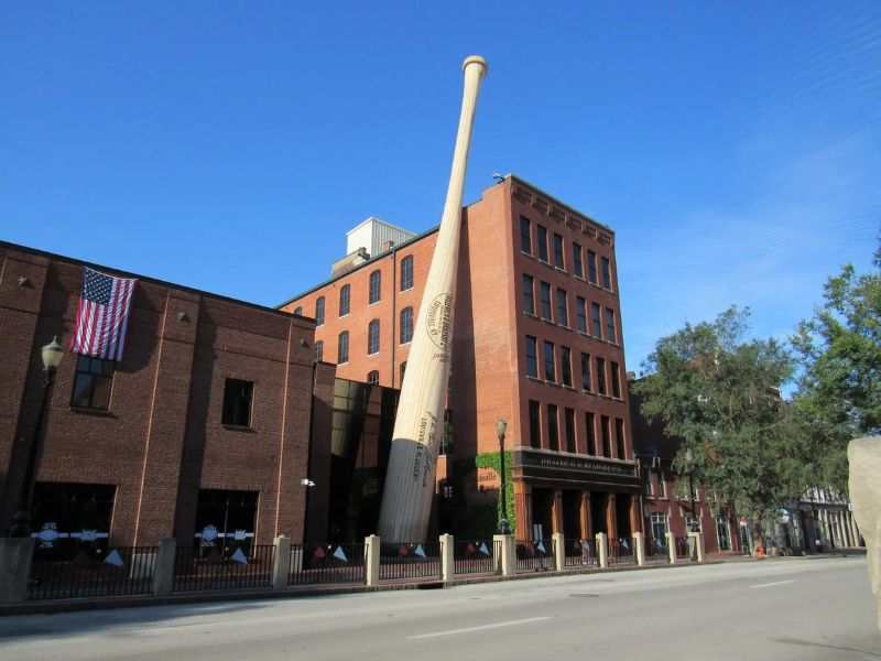 Louisville Slugger Museum & Factory