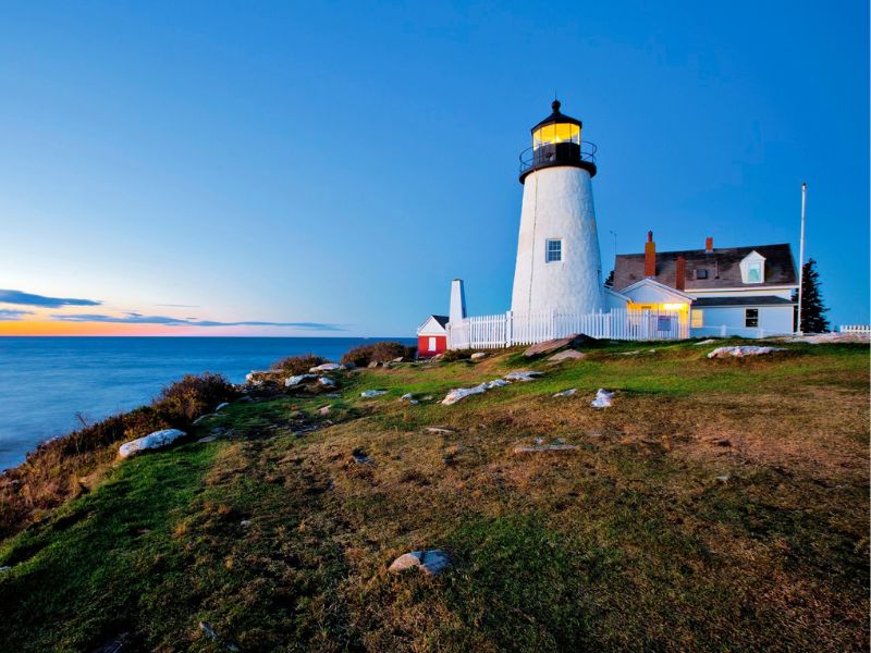 Visit Pemaquid Point Lighthouse