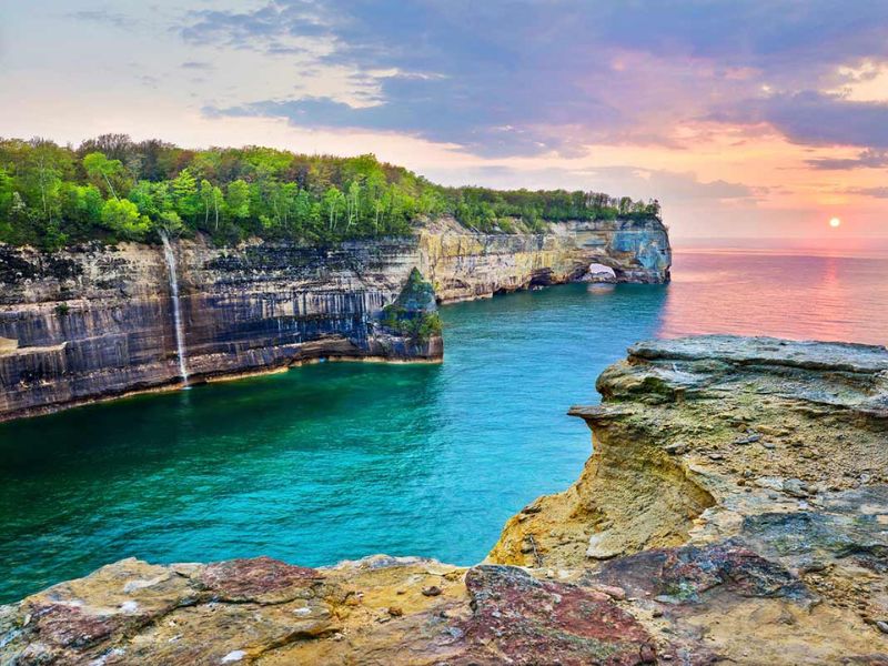 Visit Pictured Rocks National Seashore