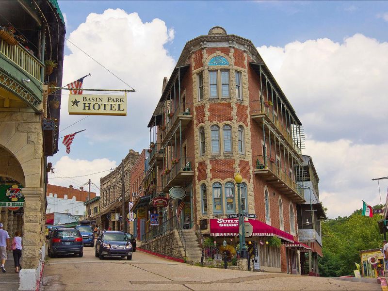 Eureka Springs’s Quirky, Cute, and Totally Cinematic