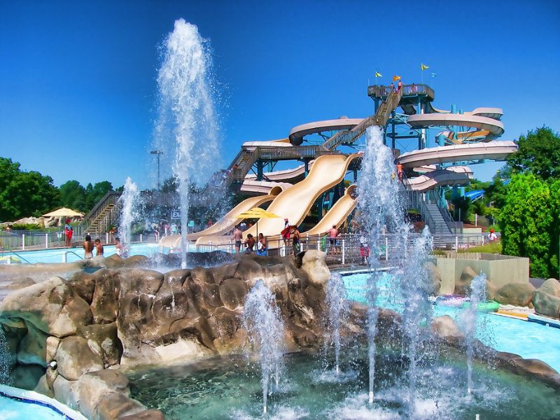 Have some water activities at Dorney Park & Wildwater Kingdom