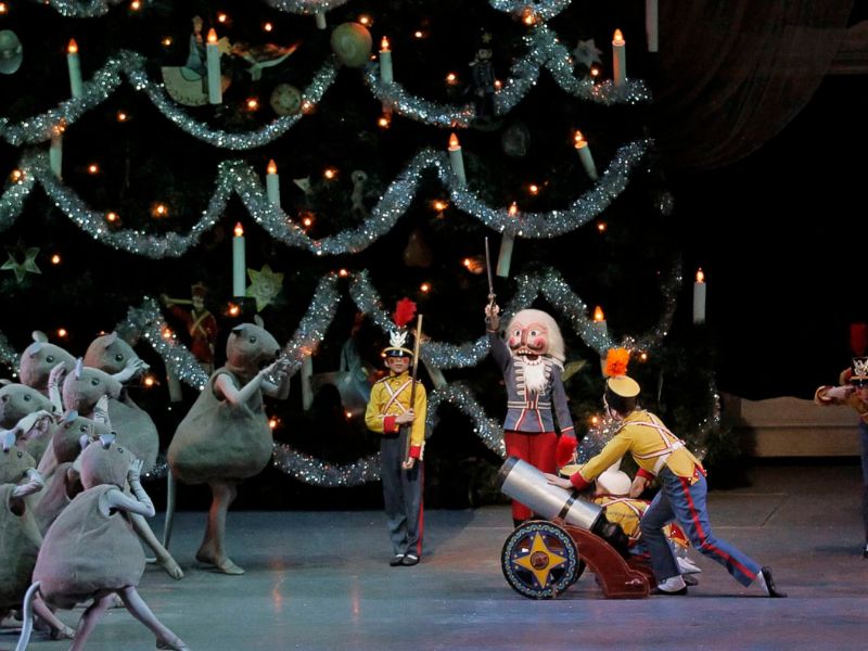 George Balanchine's The Nutcracker 