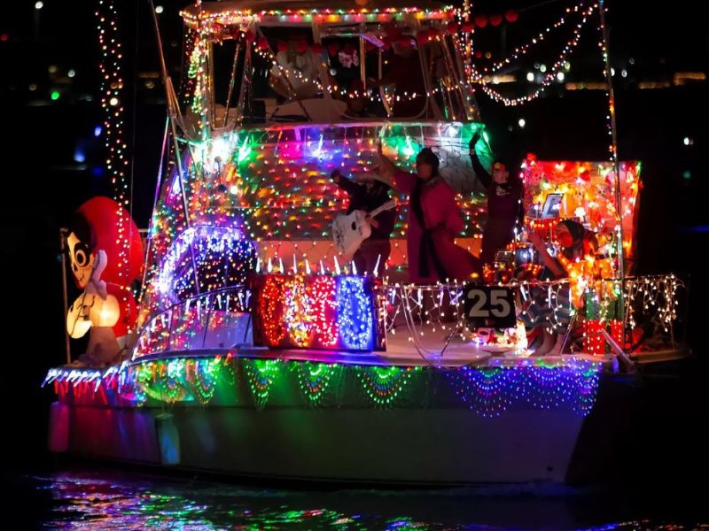 Holiday Regatta of Lights