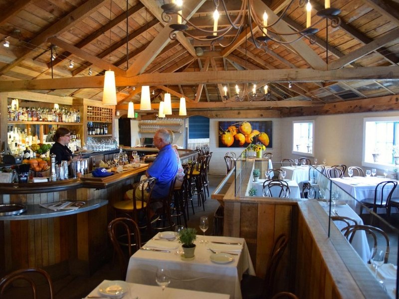 Angele Restaurant & Bar