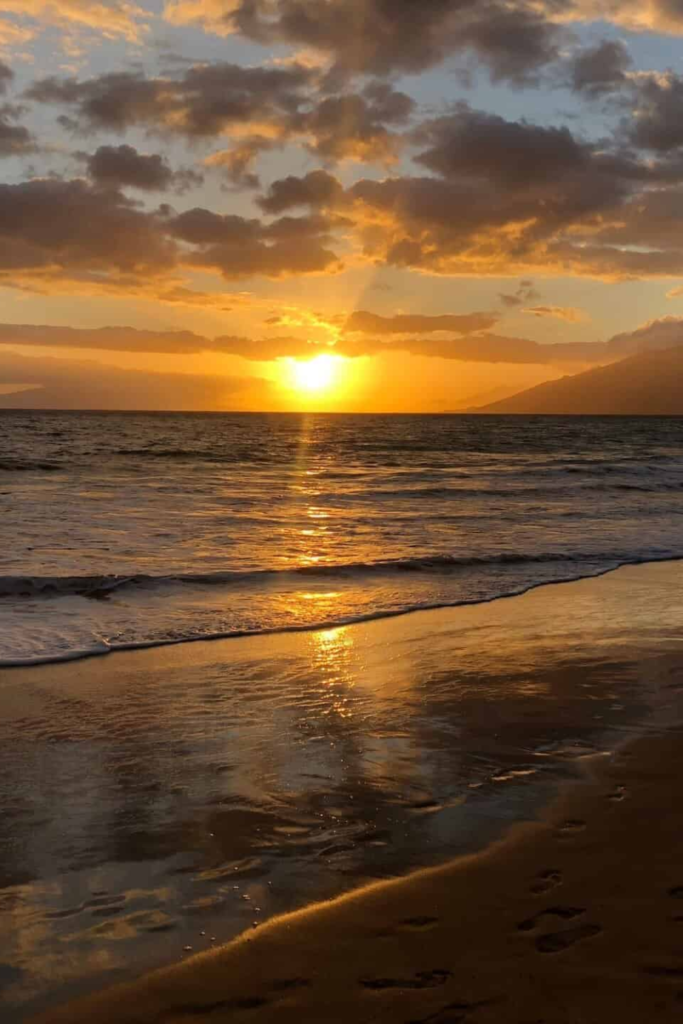 Napili Bay Maui Hawaii sunset crescent beach couples babymoon 2026